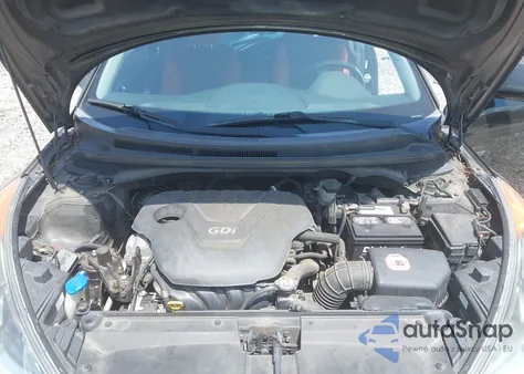 2012 Hyundai Veloster Base W/Red/Black z USA, uszkodzony, nr VIN KMHTC6AD7CU067048